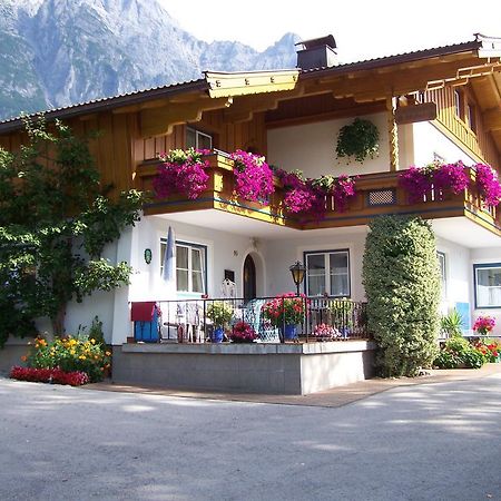 Gaestehaus Huber Leogang Esterno foto