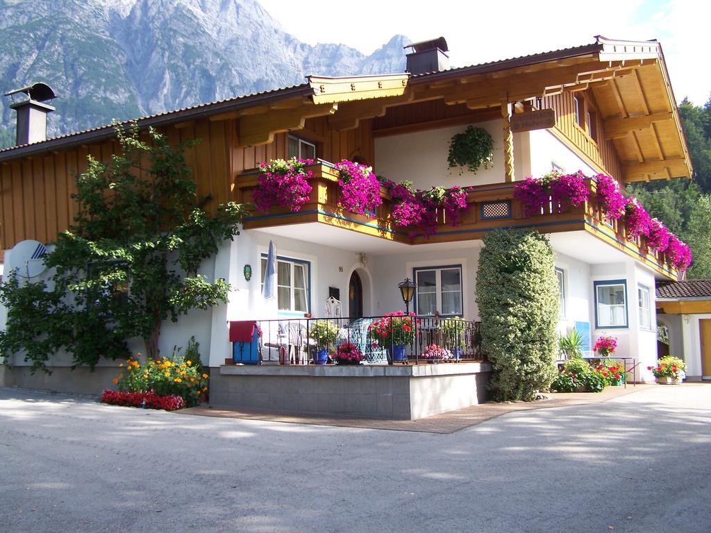 Gaestehaus Huber Leogang Esterno foto